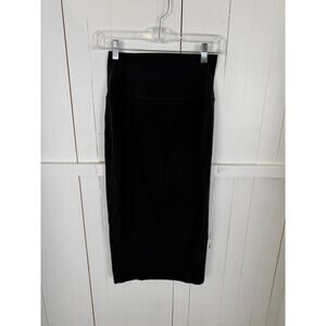 Lululemon Women's Black Nylon A-Line Skirt Size 6 - NWOT
